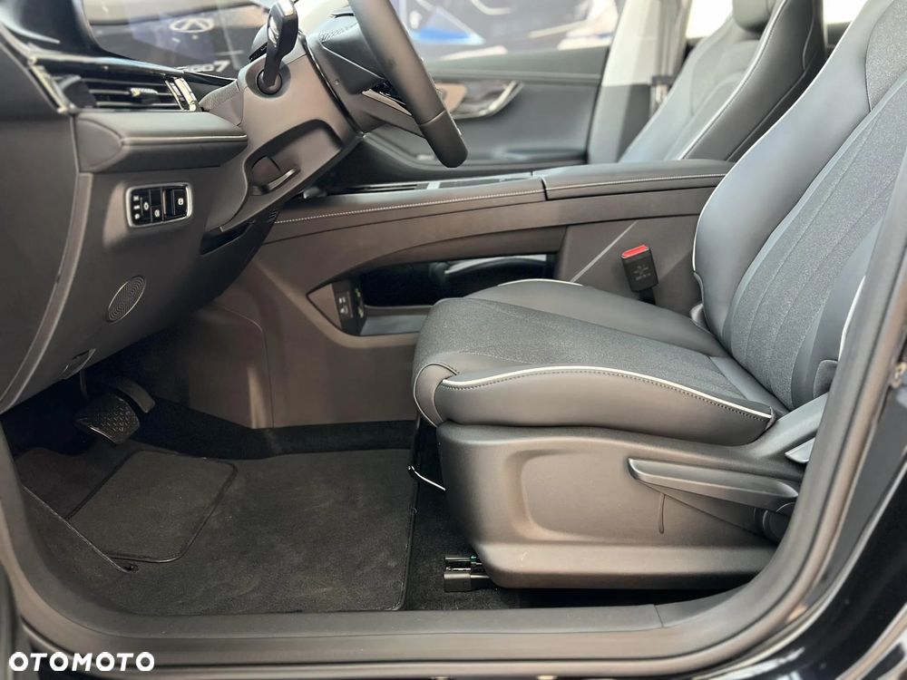 Omoda 5 1.5 T-GDI Hybrid Comfort DHT - 13