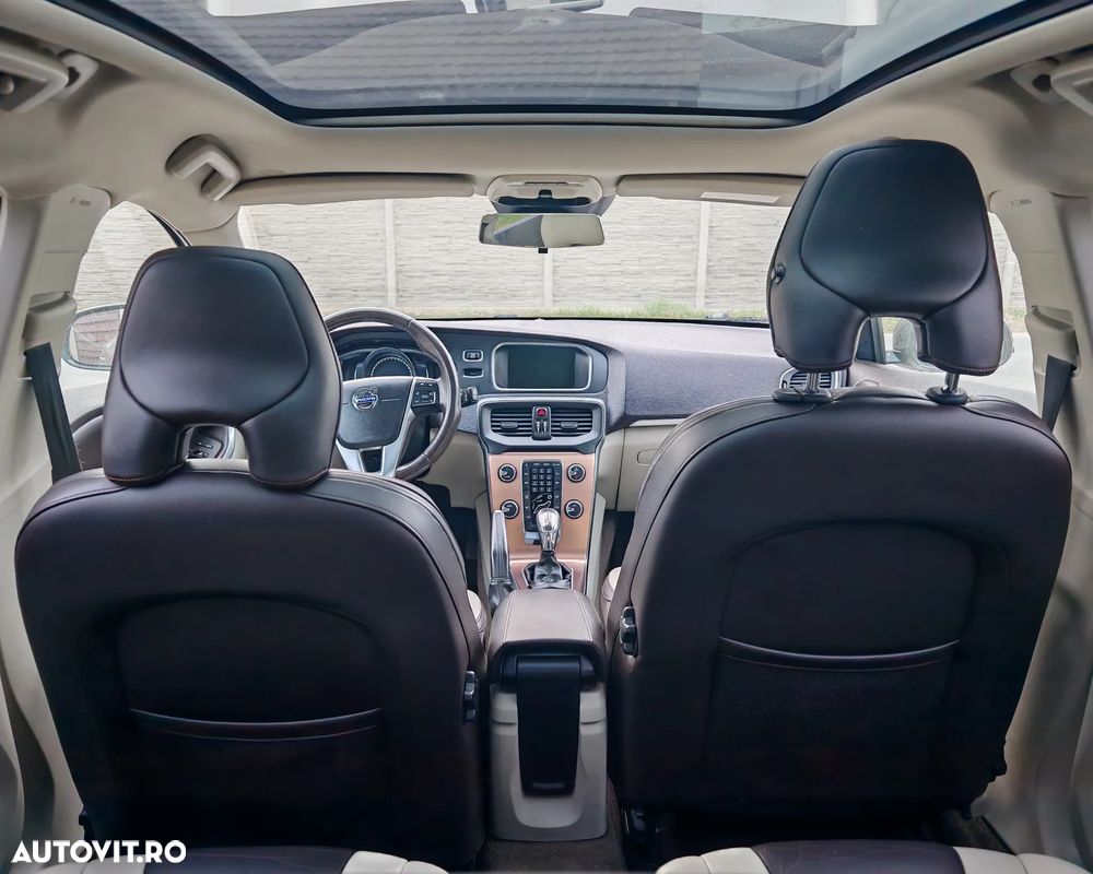 Volvo V40 T5AWD Aut Summum - 9