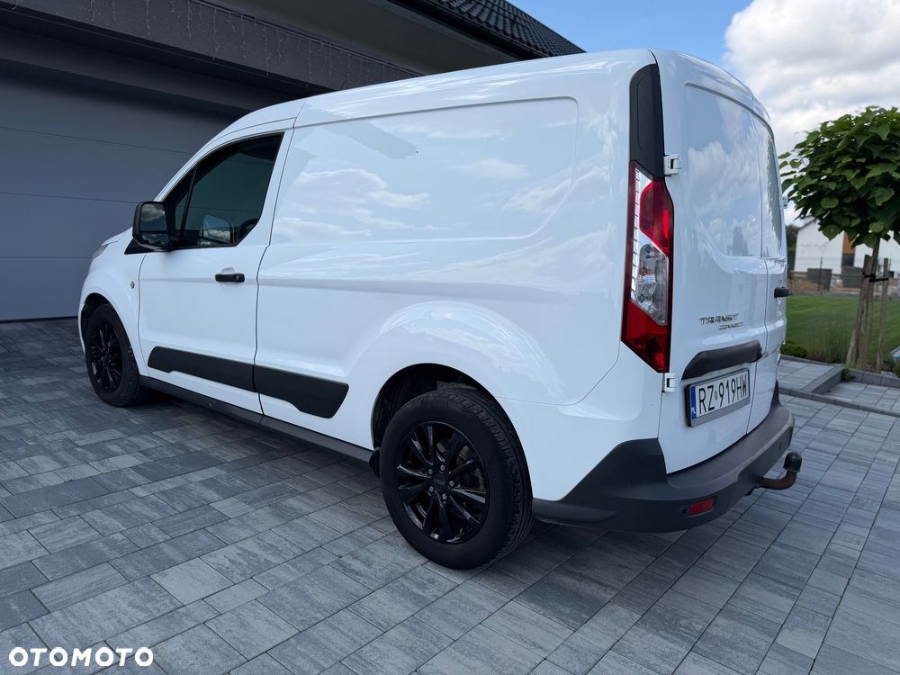 Ford Transit Connect - 3