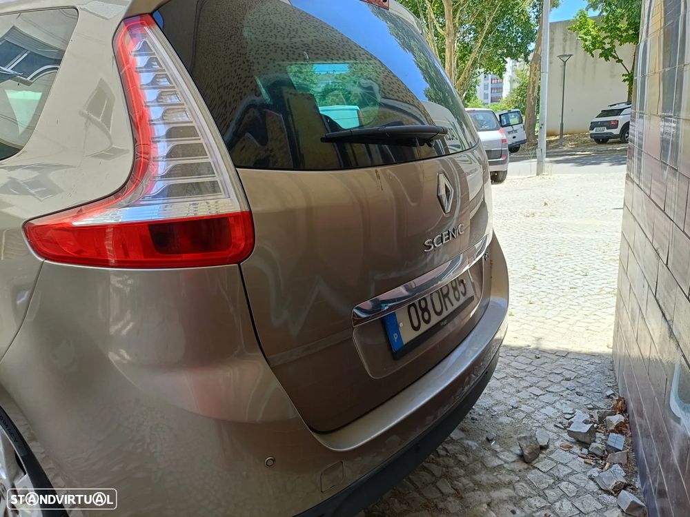 Renault Grand Scénic 1.5 dCi Dynamique S SS - 8
