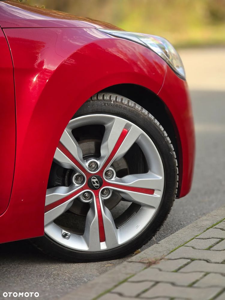 Hyundai Veloster 1.6 GDI Premium - 36
