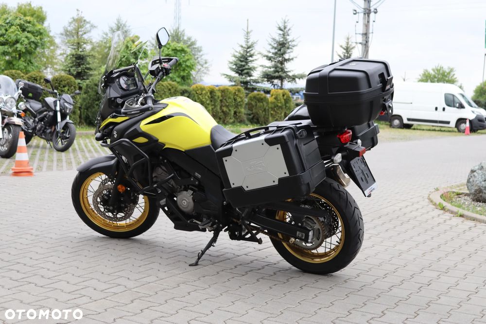 Suzuki V-STROM - 6