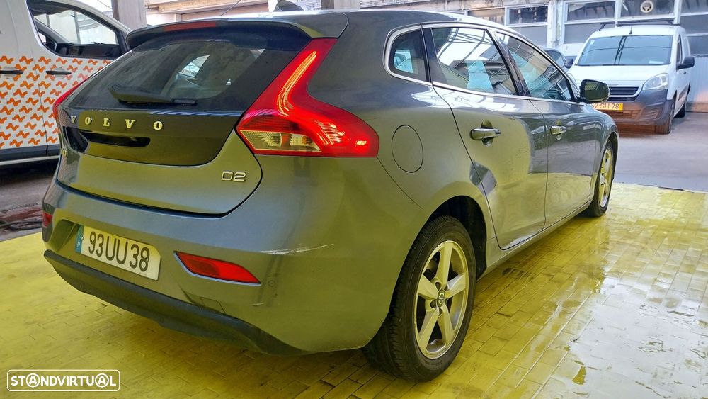 Volvo V40 1.6 D2 Kinetic - 23