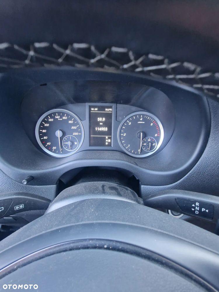 Mercedes-Benz Vito - 20