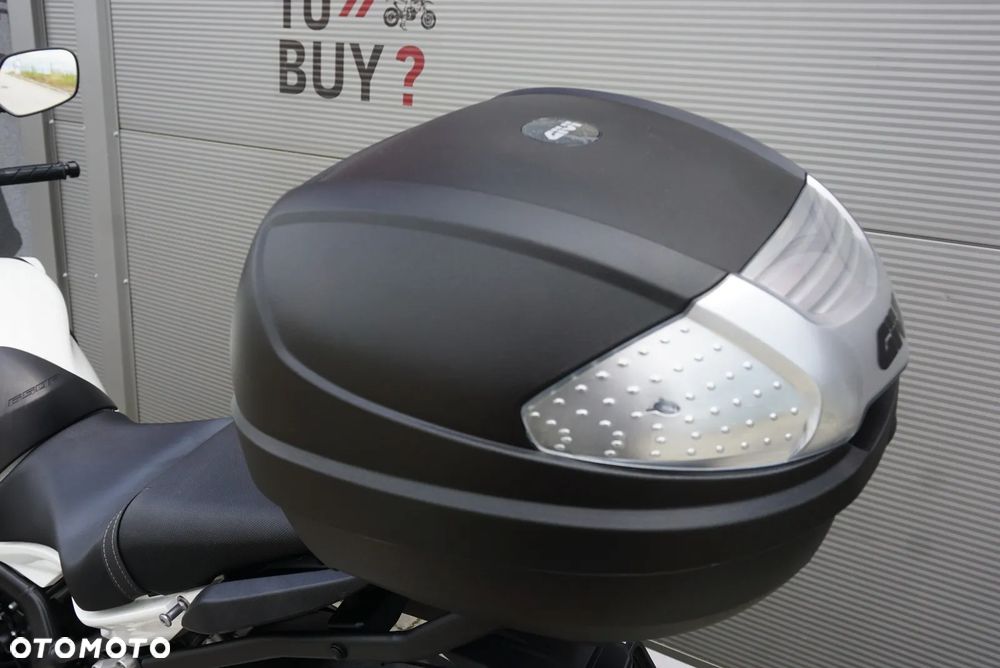 Honda CB - 8