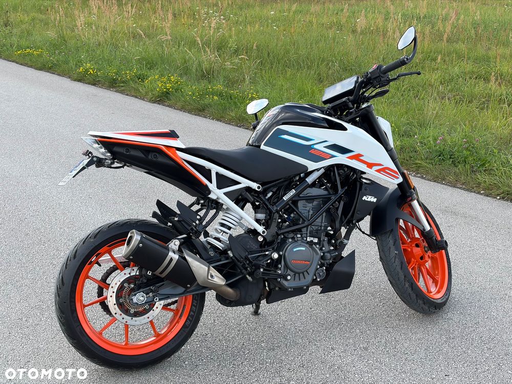 KTM Duke 125 - 5
