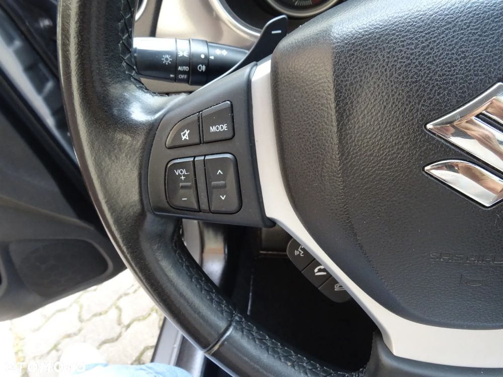 Suzuki Vitara 1.6 XLED 2WD - 15