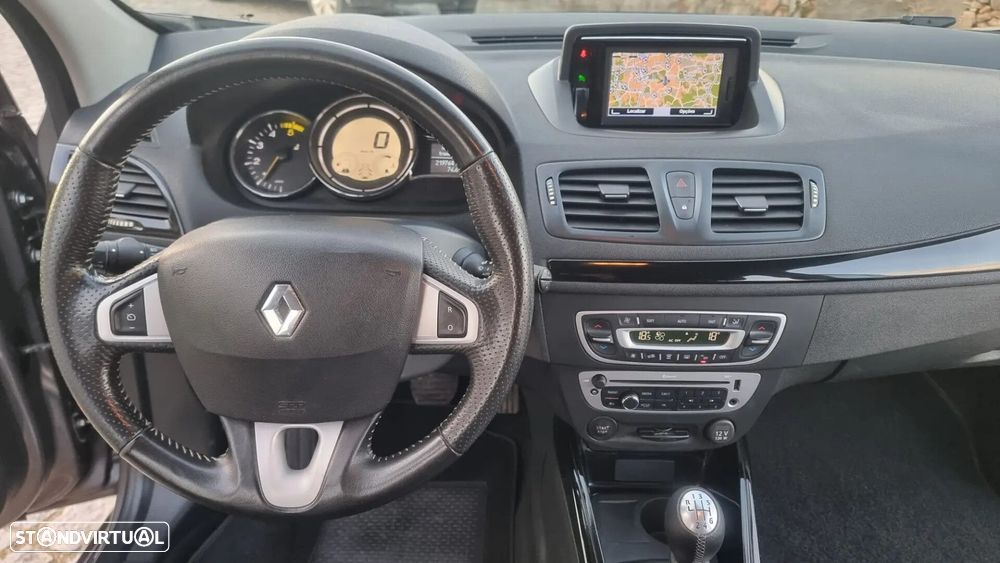 Renault Mégane ENERGY dCi 110 LIMITED - 11