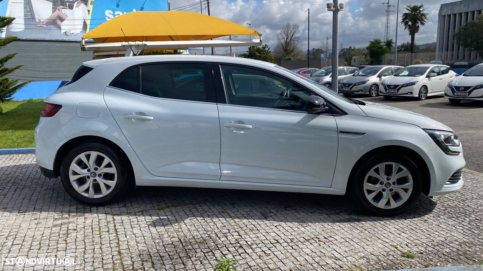 Renault Mégane 1.5 Blue dCi Limited - 7