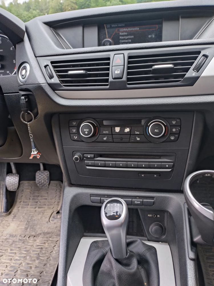 BMW X1 sDrive18d - 13