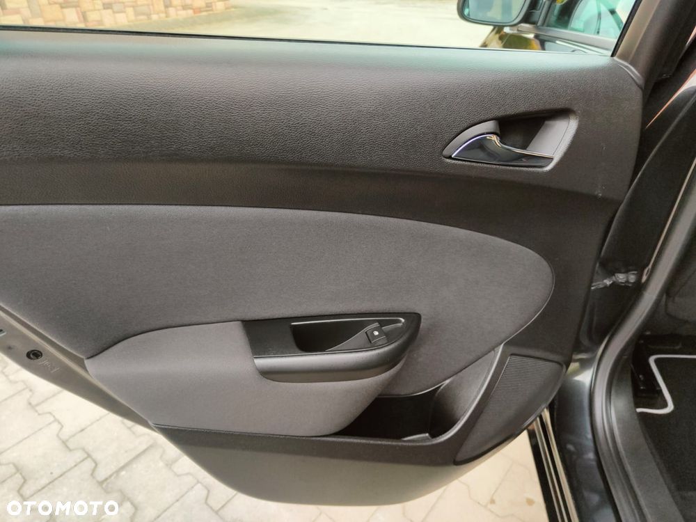 Opel Astra 1.6 CDTI Dynamic - 17