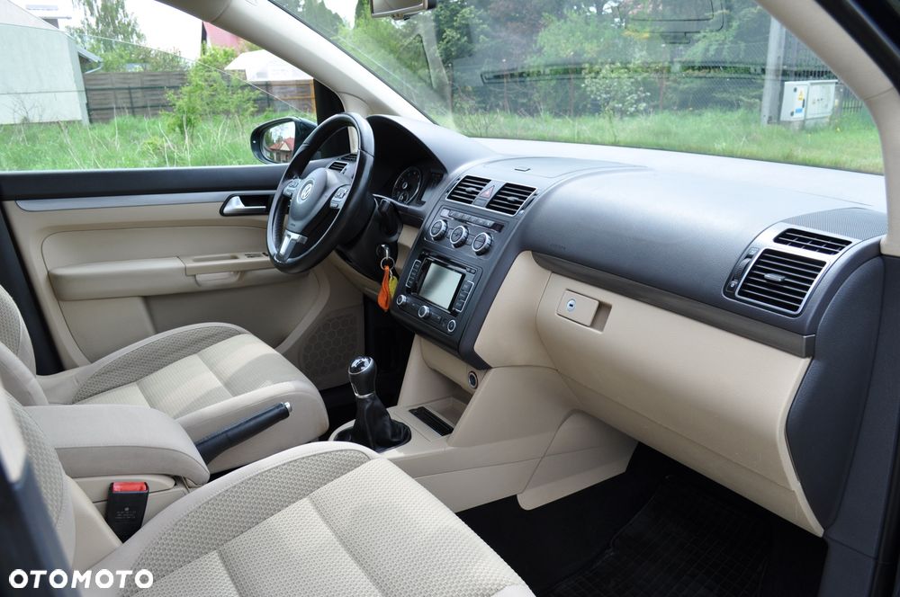 Volkswagen Touran 1.4 TSI United - 19