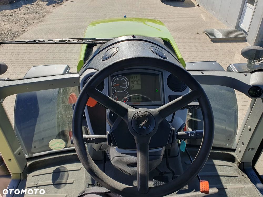 Claas Axion 820 CEBIS - 14