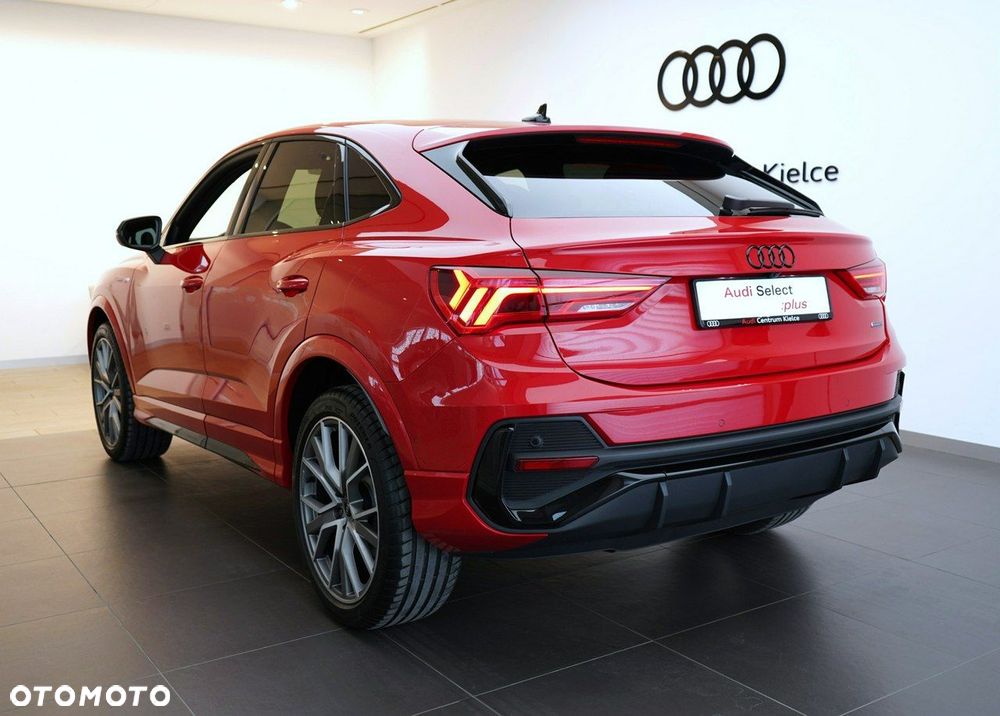 Audi Q3 Sportback - 3