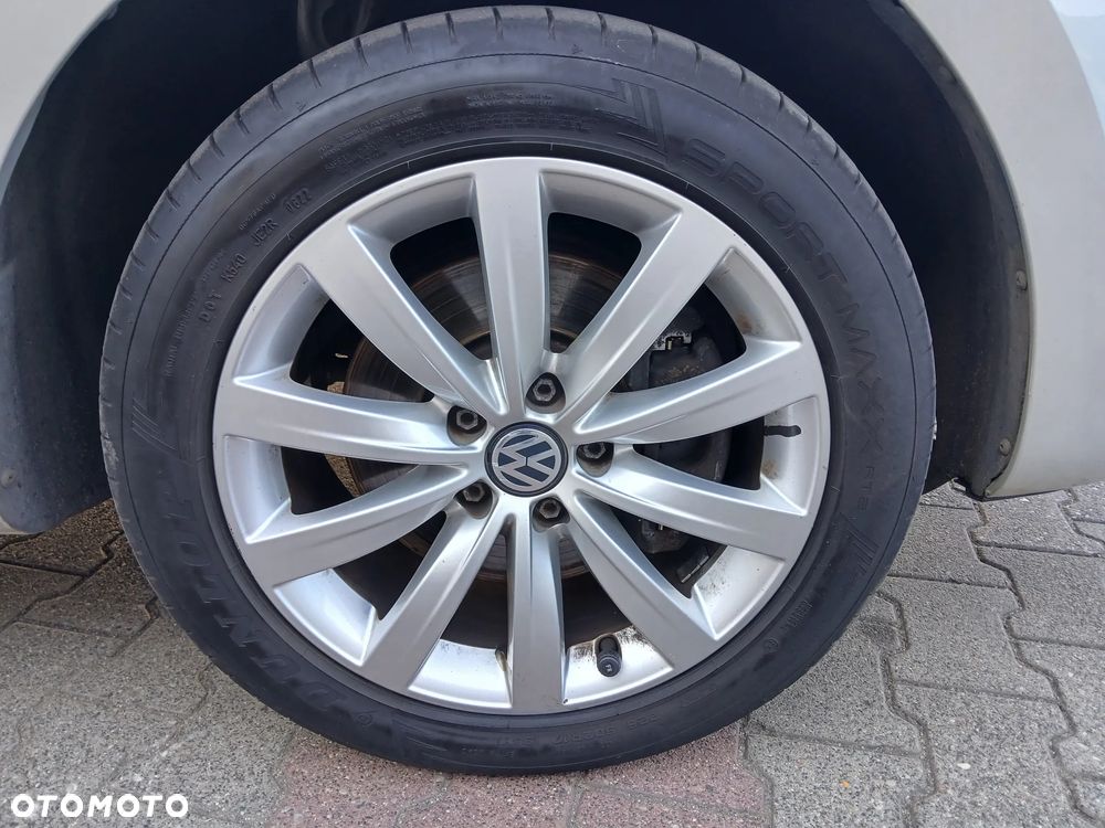 Volkswagen Sharan 2.0 TDI DSG Blue Motion Highline - 24