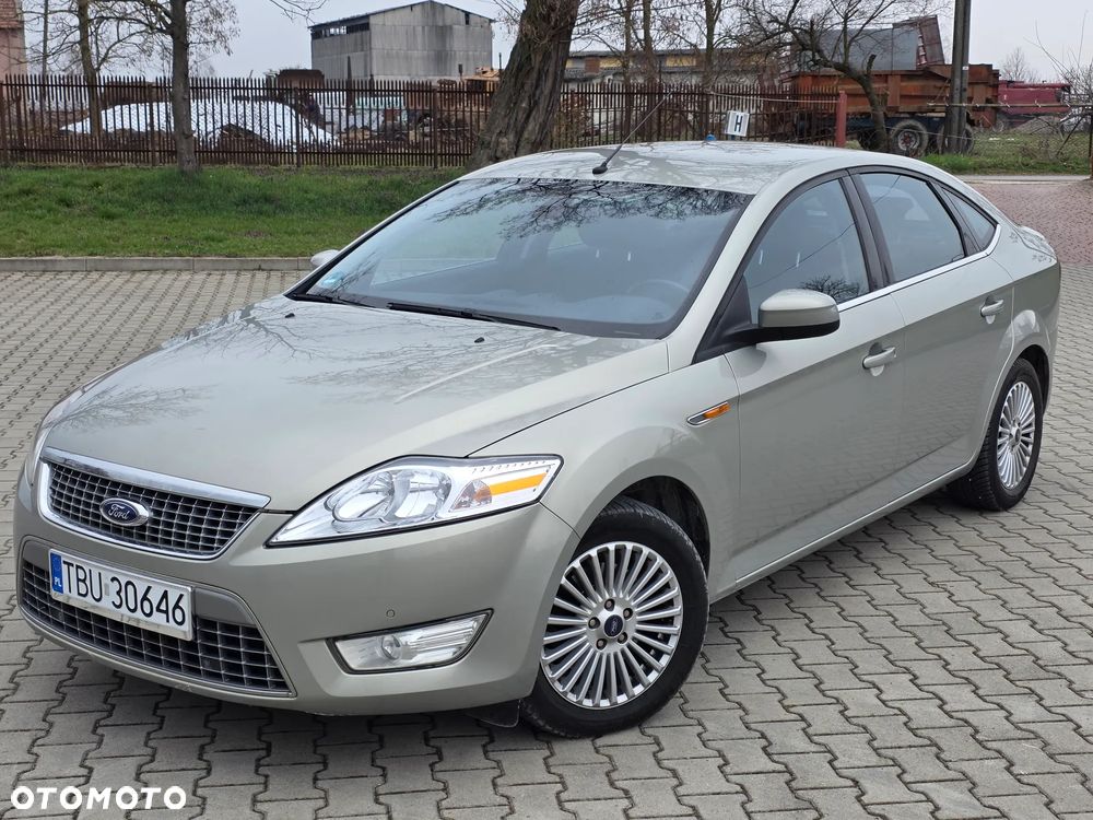 Ford Mondeo 2.3 Ghia - 1