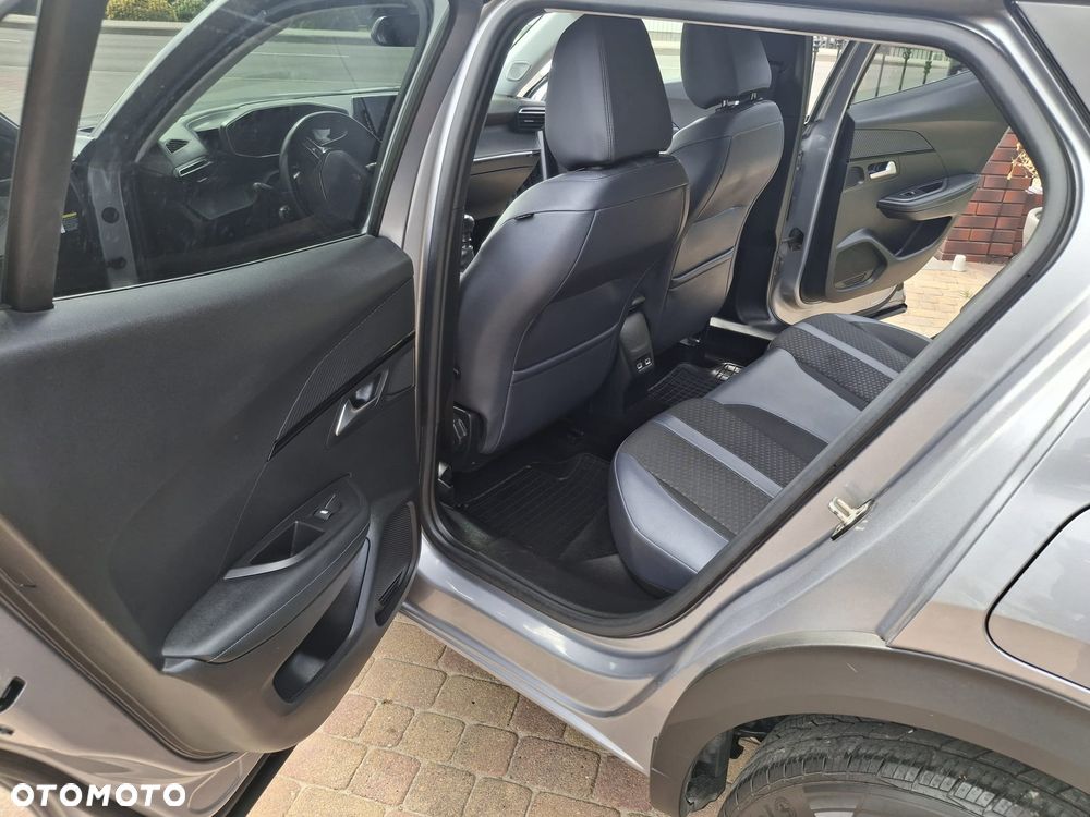 Peugeot 2008 1.2 PureTech Allure Pack S&S - 11
