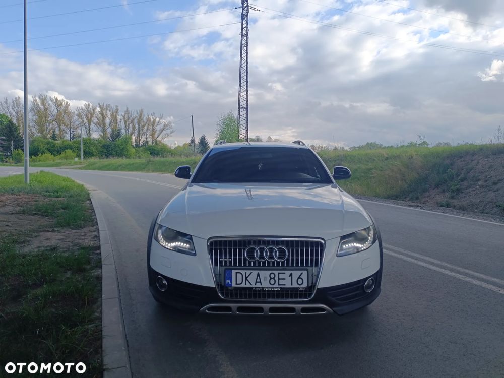 Audi A4 Allroad - 10