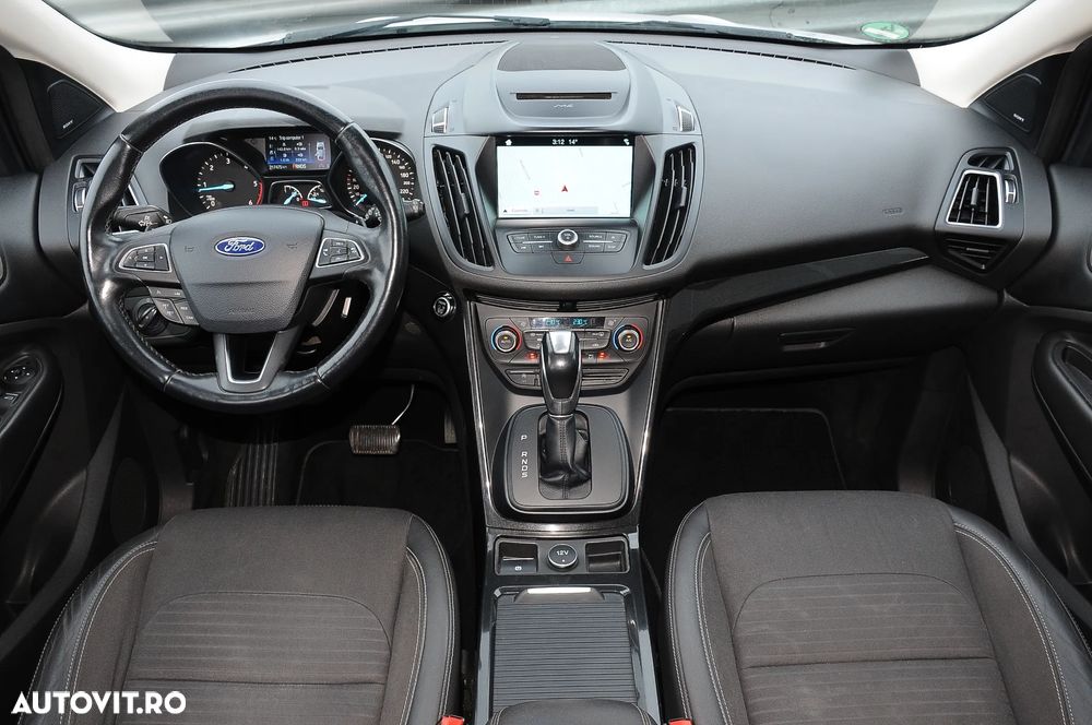 Ford Kuga 2.0 TDCi 4WD Powershift ST-Line - 7