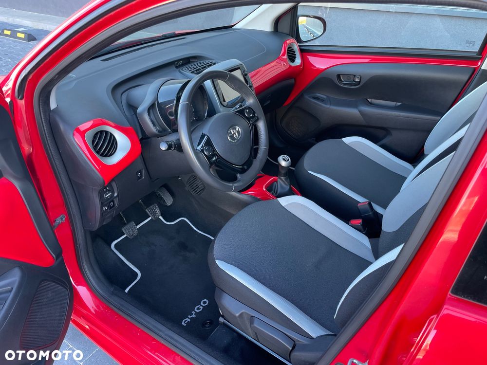 Toyota Aygo - 8