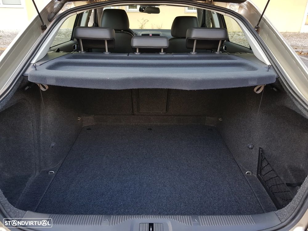 Skoda Octavia 1.6 Elegance - 49