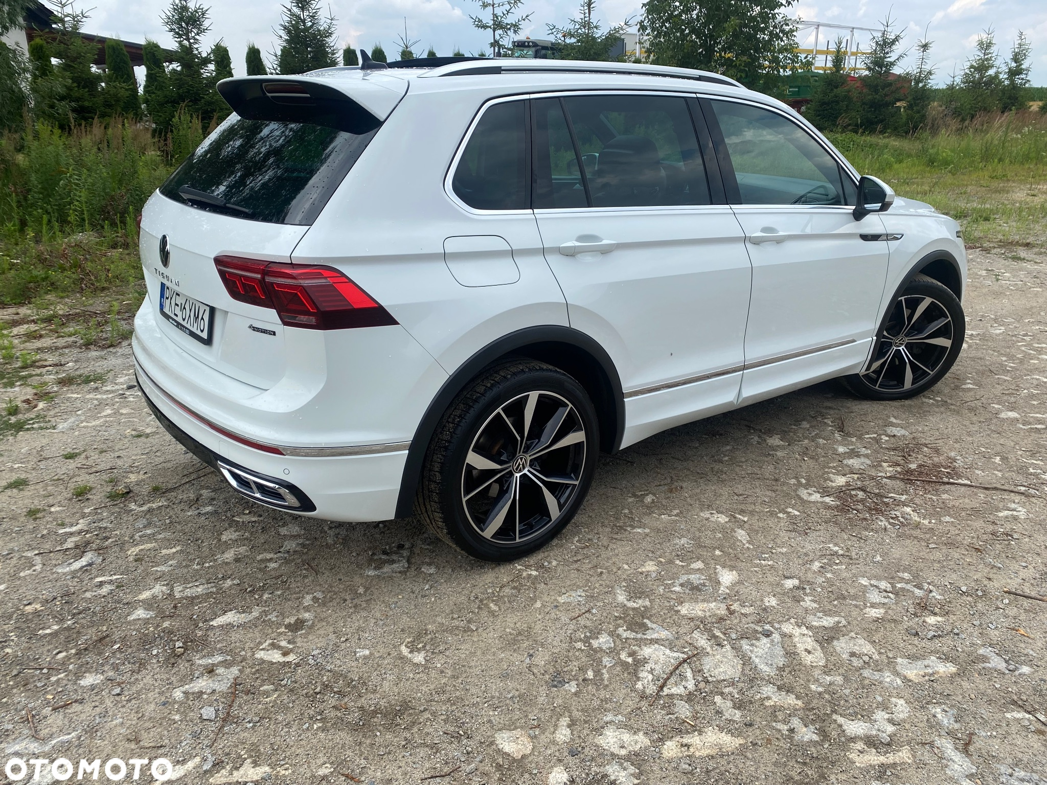 Volkswagen Tiguan 2.0 TDI SCR 4MOTION DSG R-Line - 6