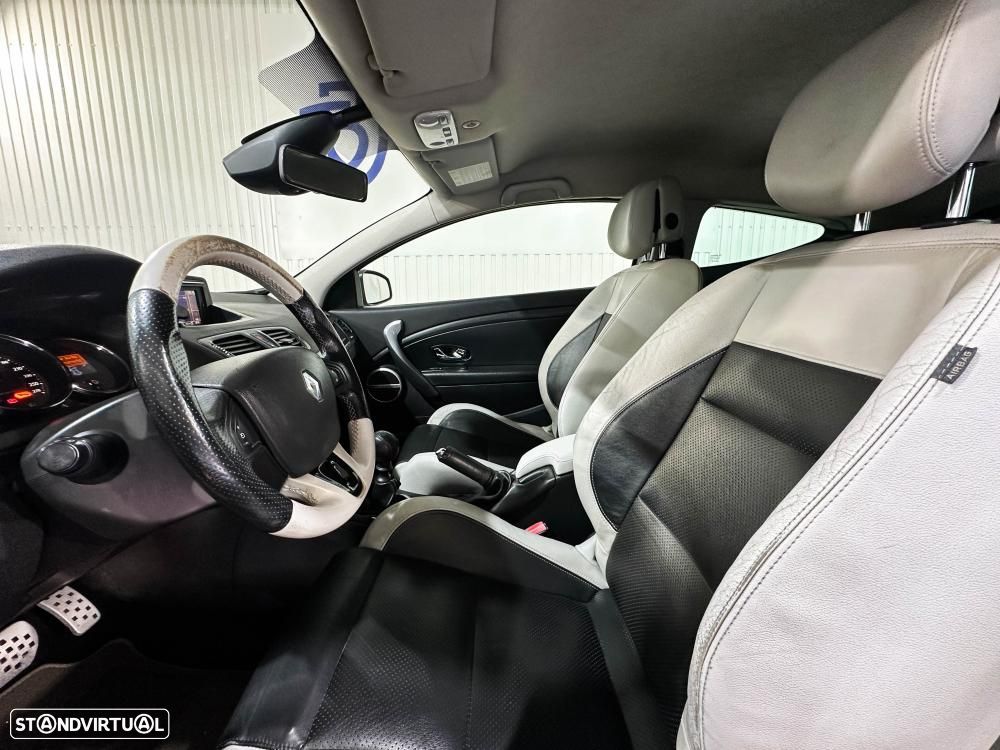 Renault Mégane Coupe 2.0 dCi Dyn. S - 9