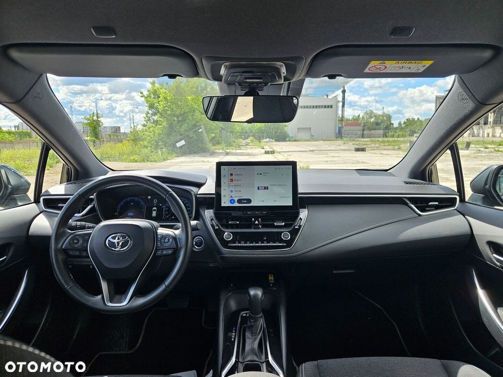 Toyota Corolla 1.8 Hybrid Comfort - 17