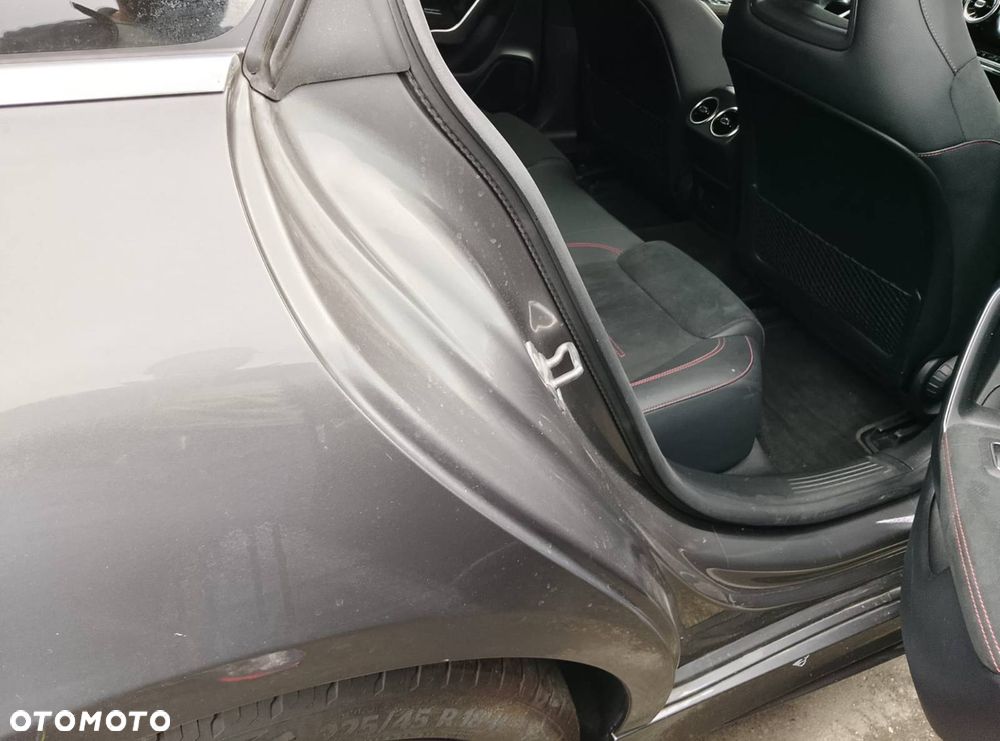 Mercedes-Benz CLA 250 e 8G-DCT AMG Line - 7