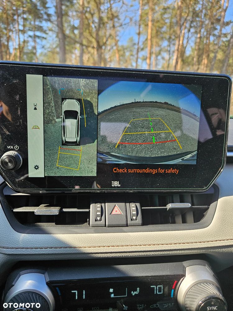 Toyota RAV4 2.5 Hybrid Black Edition by JBL 4x4 - 11