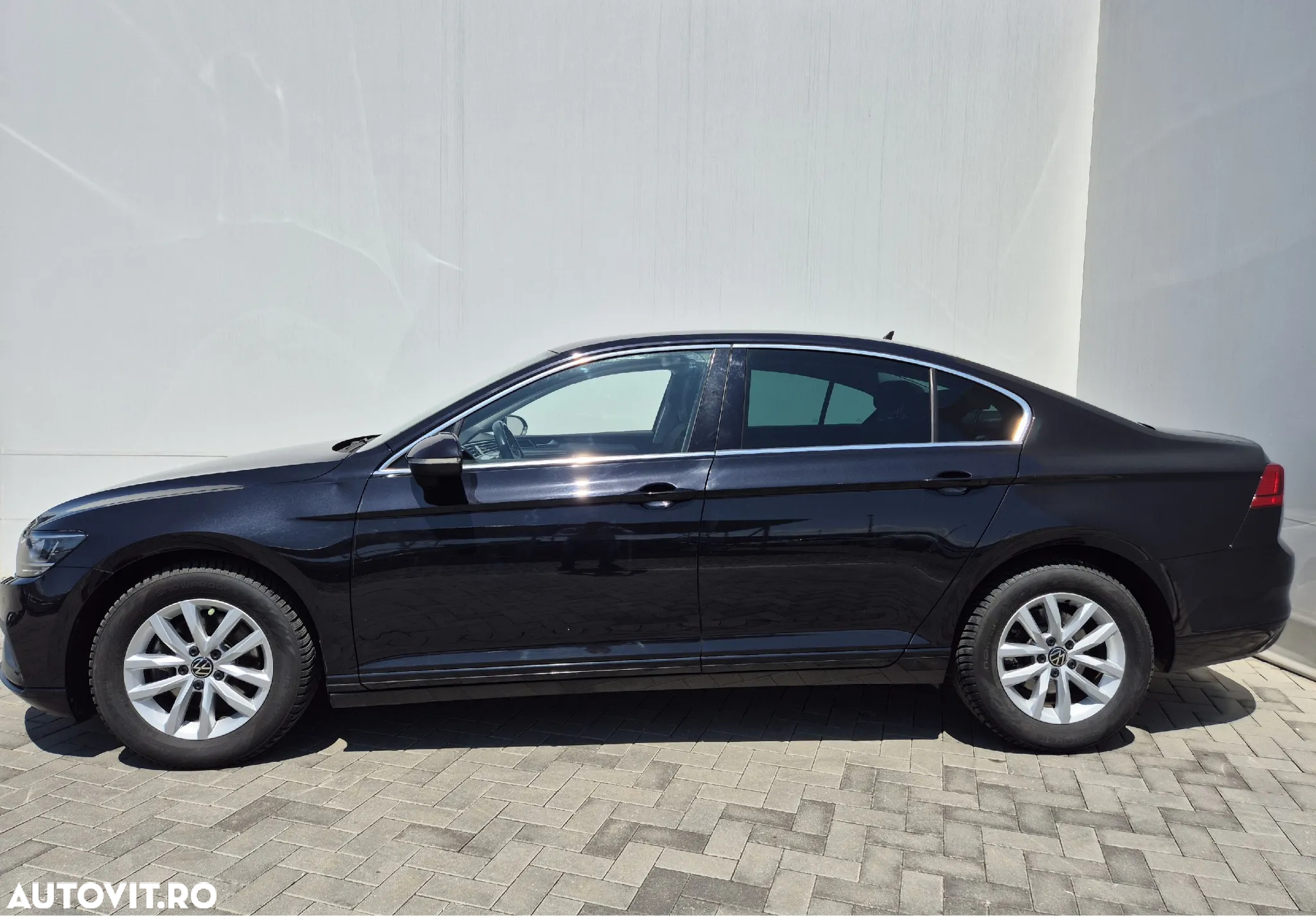 Volkswagen Passat Variant 2.0 TDI DSG Comfortline - 2