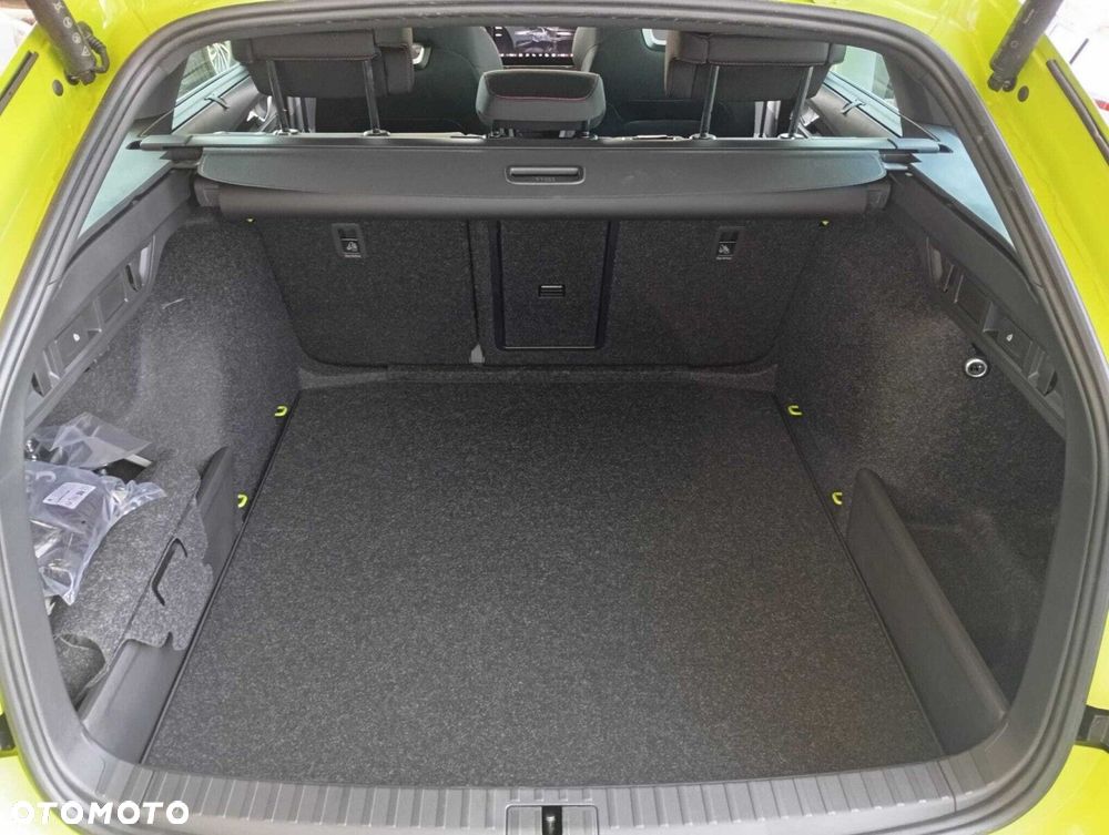 Skoda Octavia 2.0 TSI RS DSG - 24