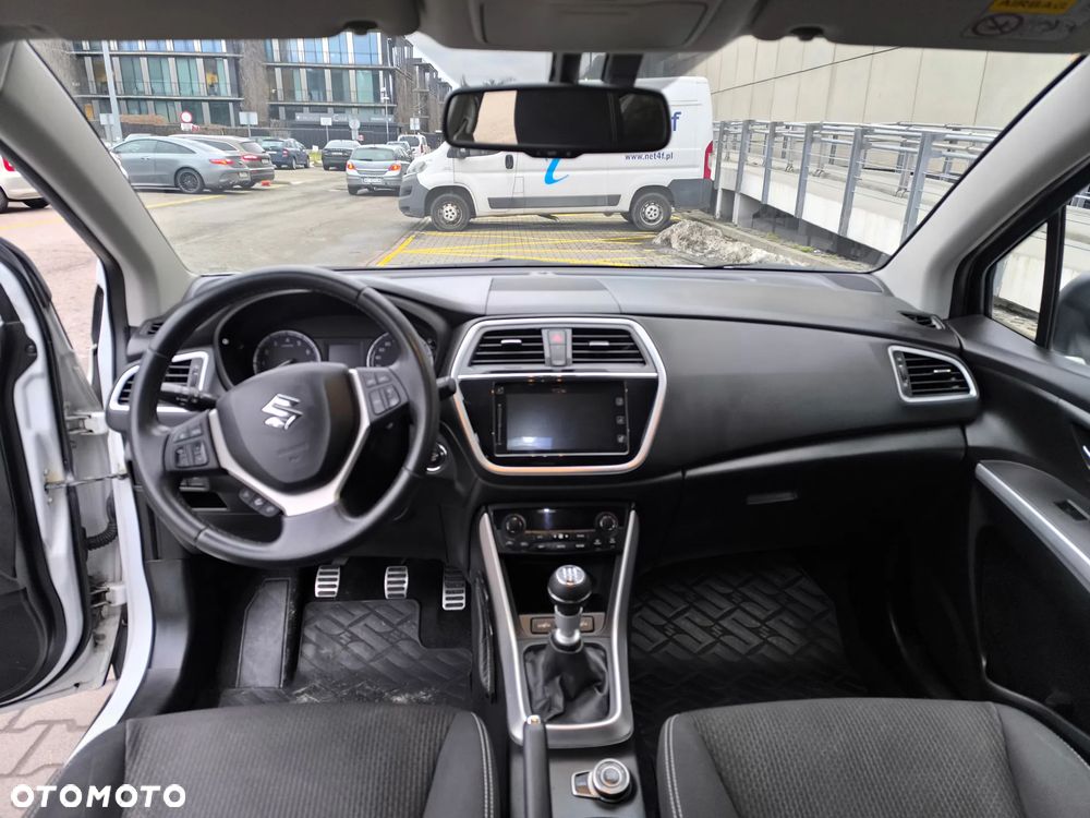 Suzuki SX4 S-Cross 1.4 T Elegance 4WD - 8