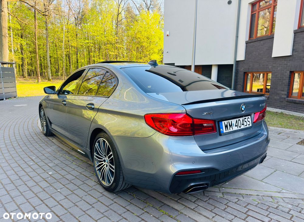 BMW Seria 5 530i xDrive M Sport Edition - 7