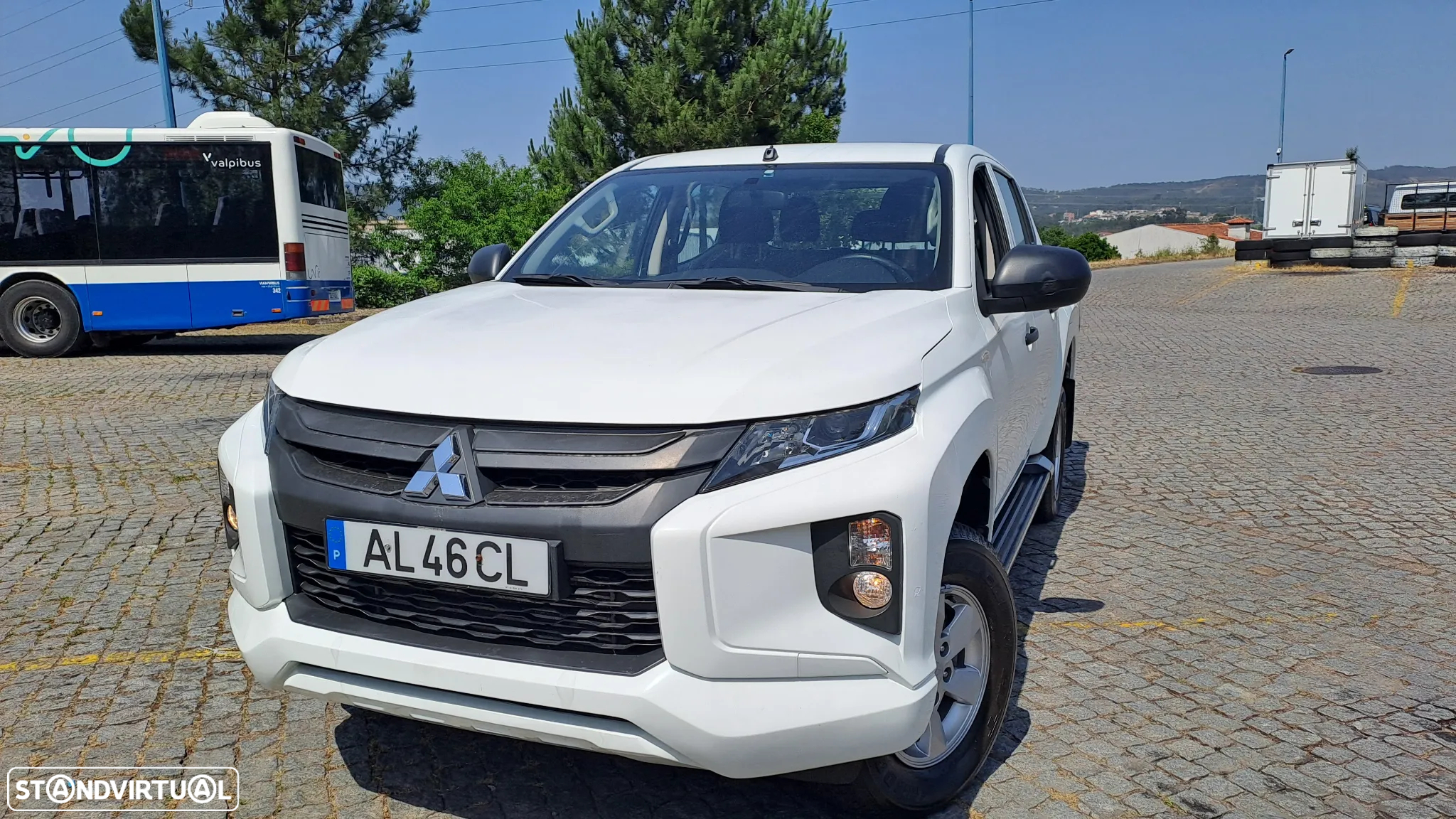 Mitsubishi L200 2.3 DI-D Space Cab Invite 4WD - 3