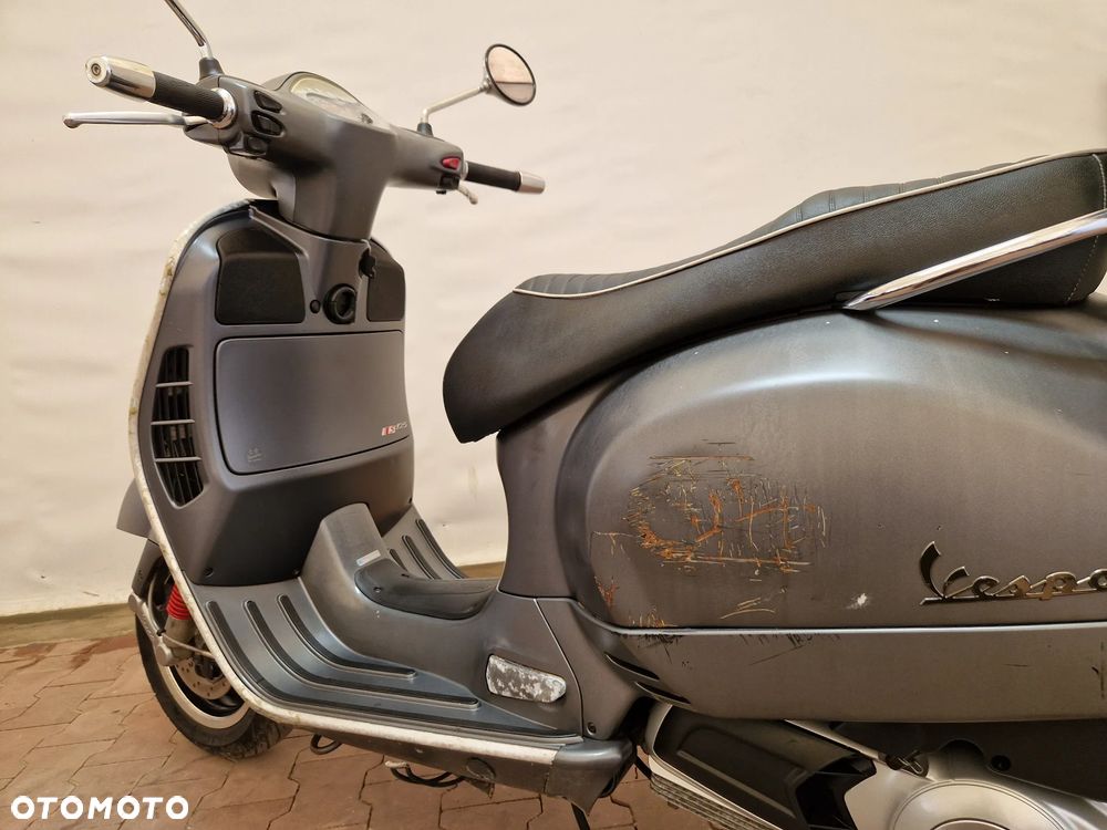 Piaggio Vespa - 15