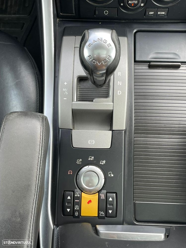 Land Rover Range Rover Sport 2.7 TDV6 HSE - 28