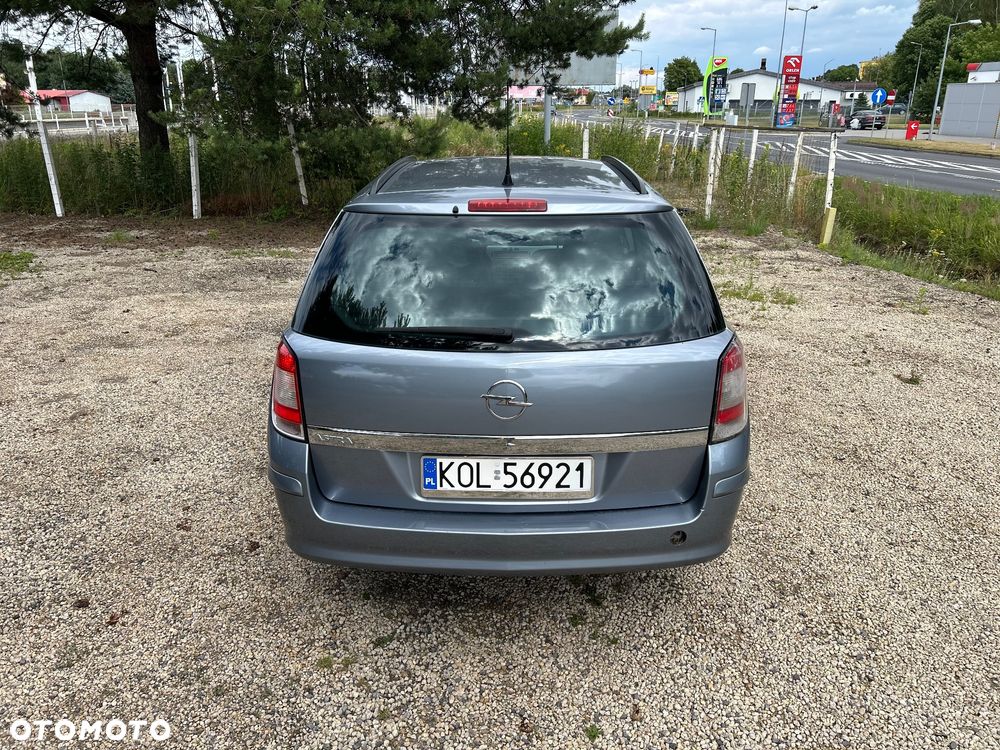 Opel Astra 1.6 Edition 111 Jahre - 16