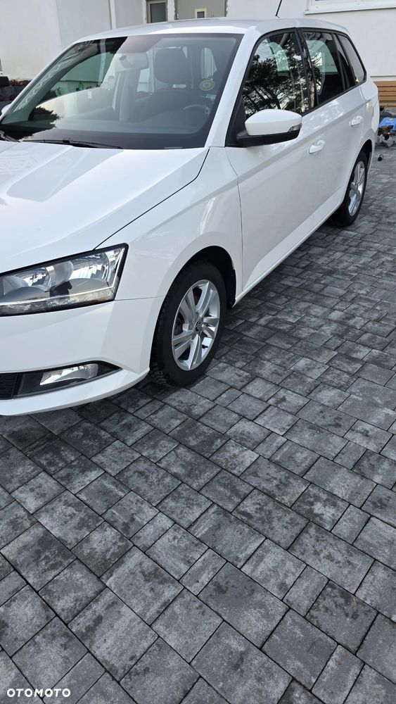 Skoda Fabia - 6