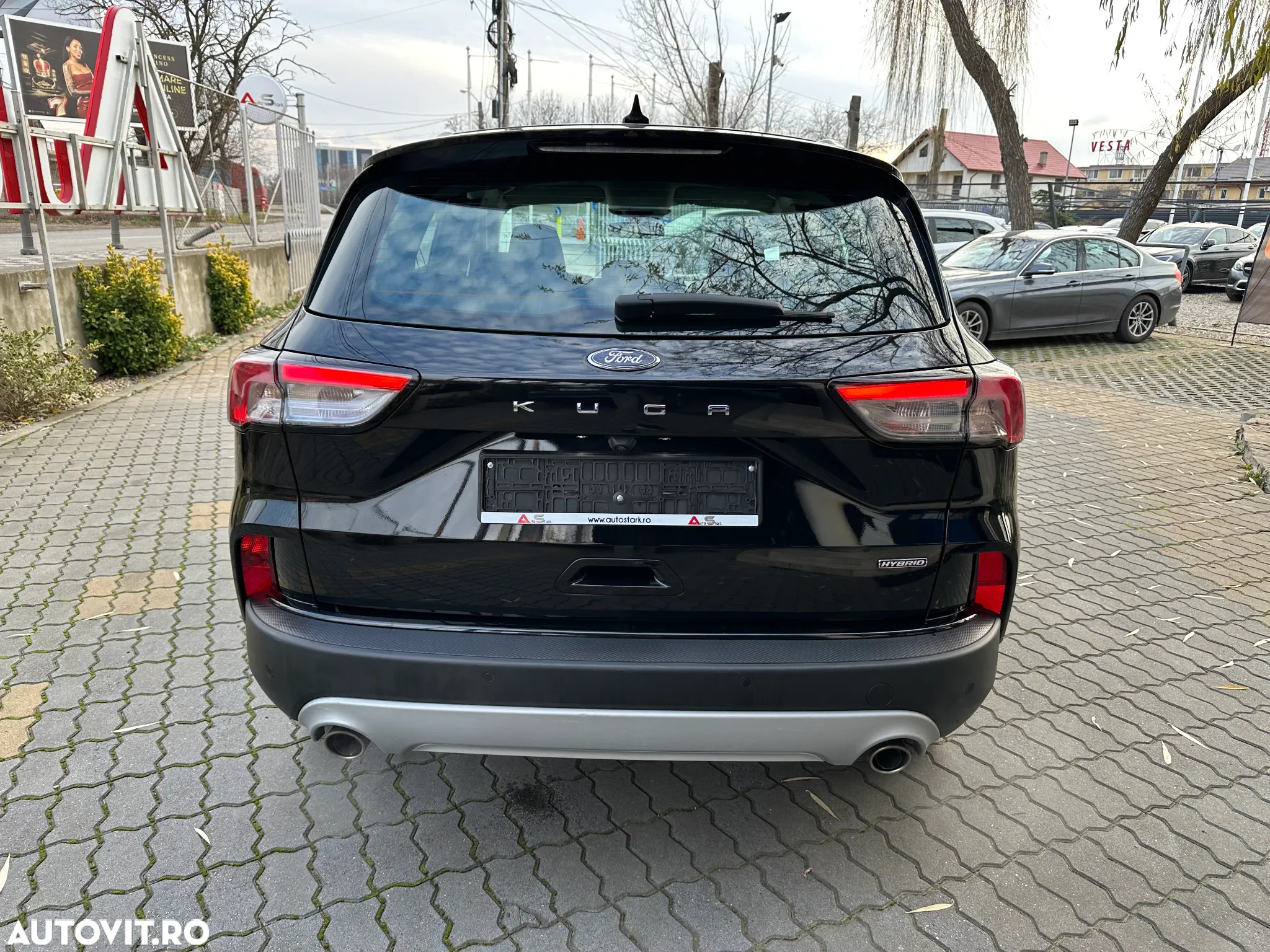 Ford Kuga 2.5 Duratec FHEV FWD Titanium - 13