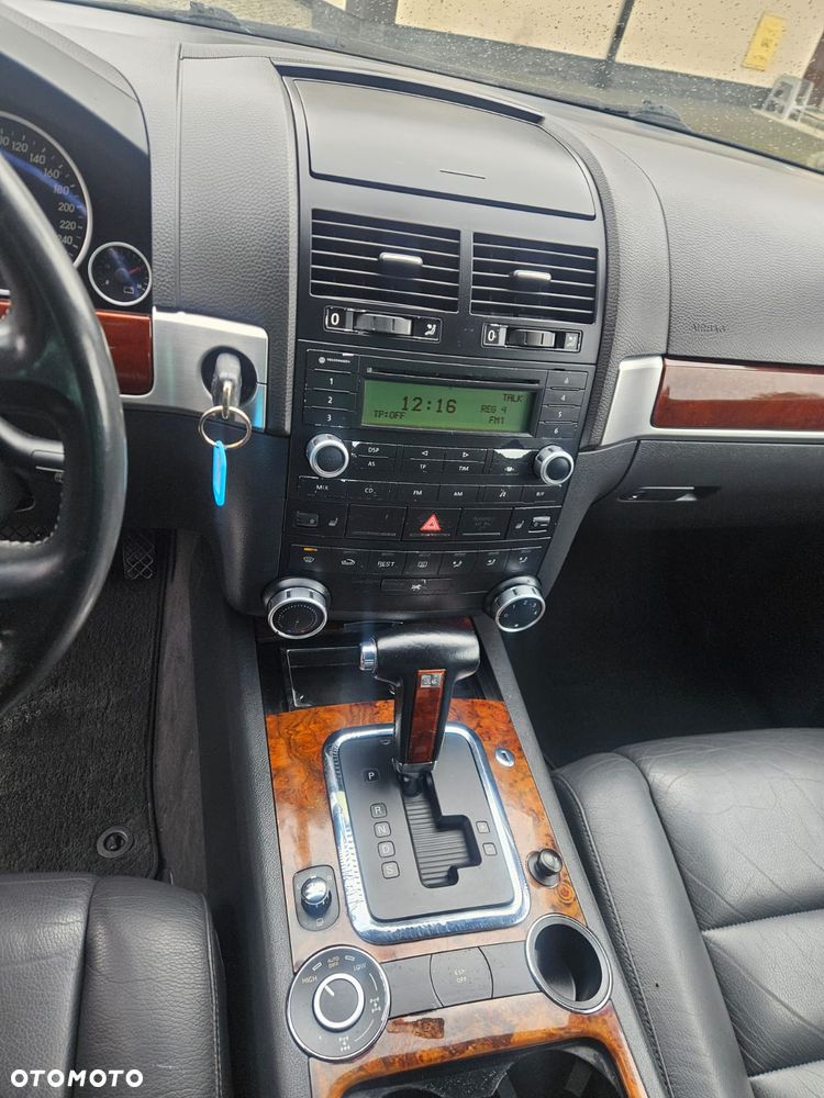 Volkswagen Touareg 2.5 R5 TDI Automatik - 12