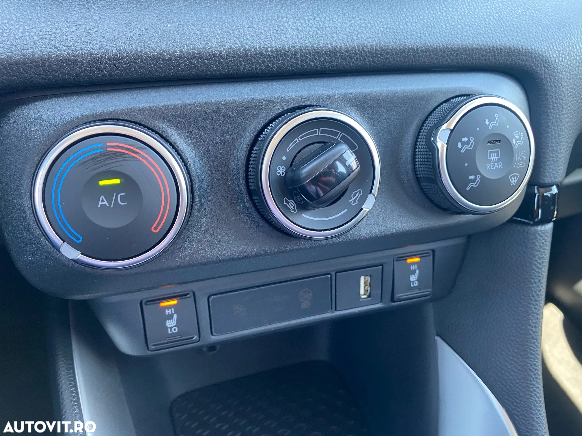 Toyota Yaris 1.5 CVT Dynamic - 17