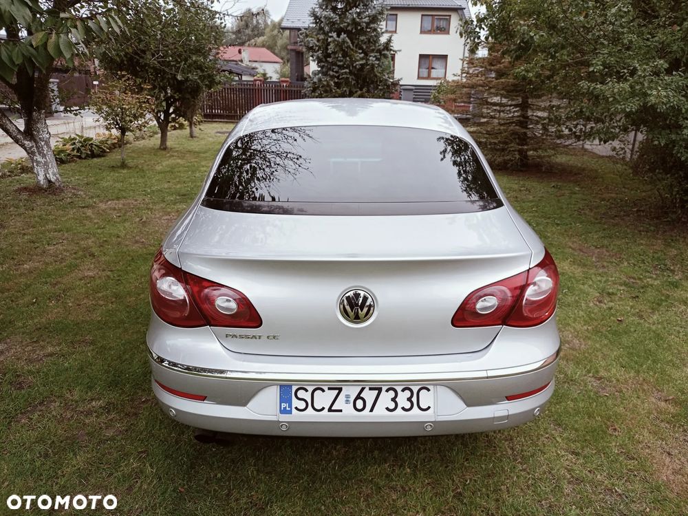 Volkswagen Passat CC 1.8 TSI - 11