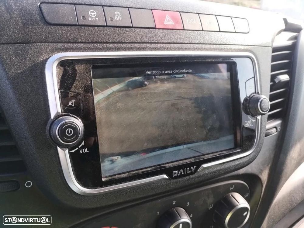 Iveco Daily 2.3 12m3 c/IVA - 7