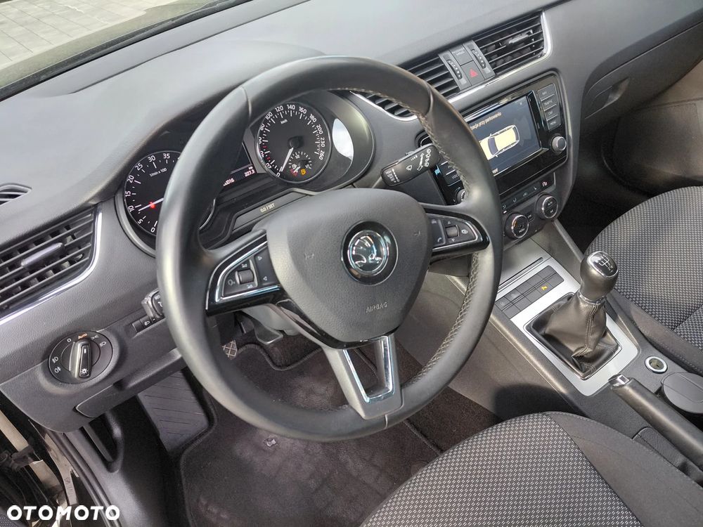 Skoda Octavia - 14
