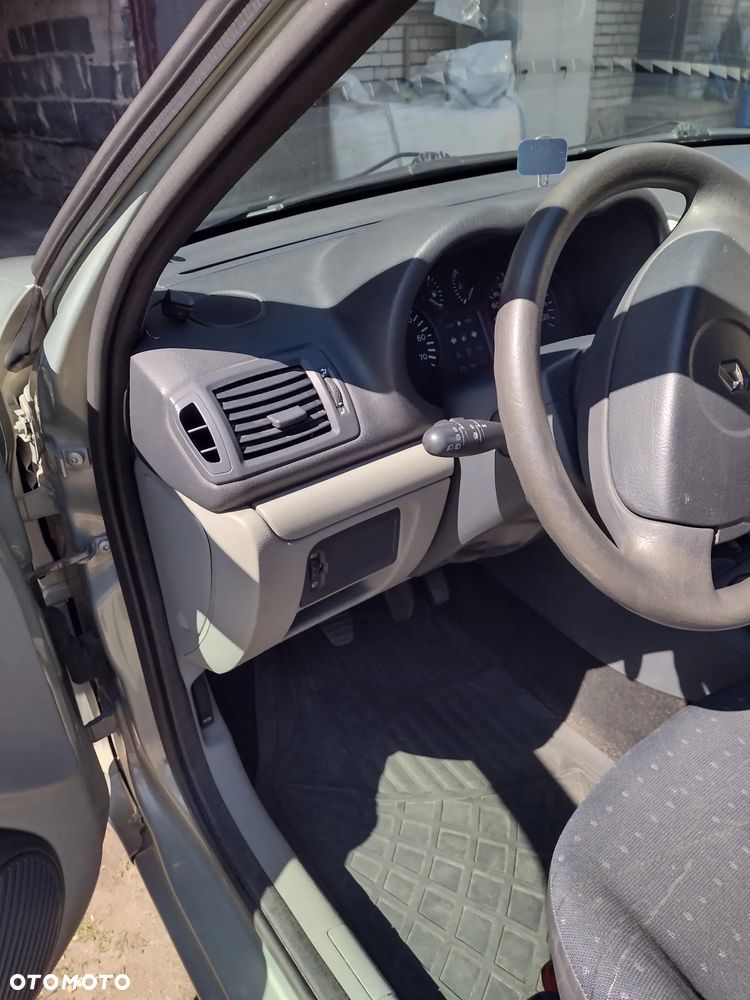 Renault Clio 1.2 16V Extreme - 7