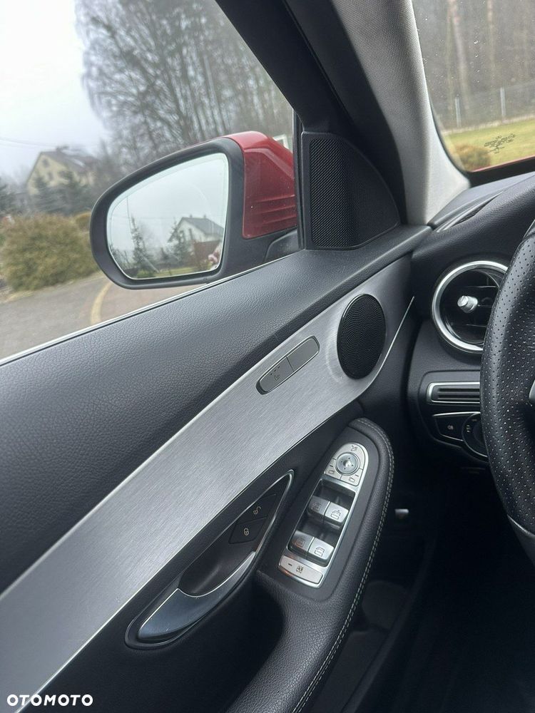 Mercedes-Benz Klasa C - 25