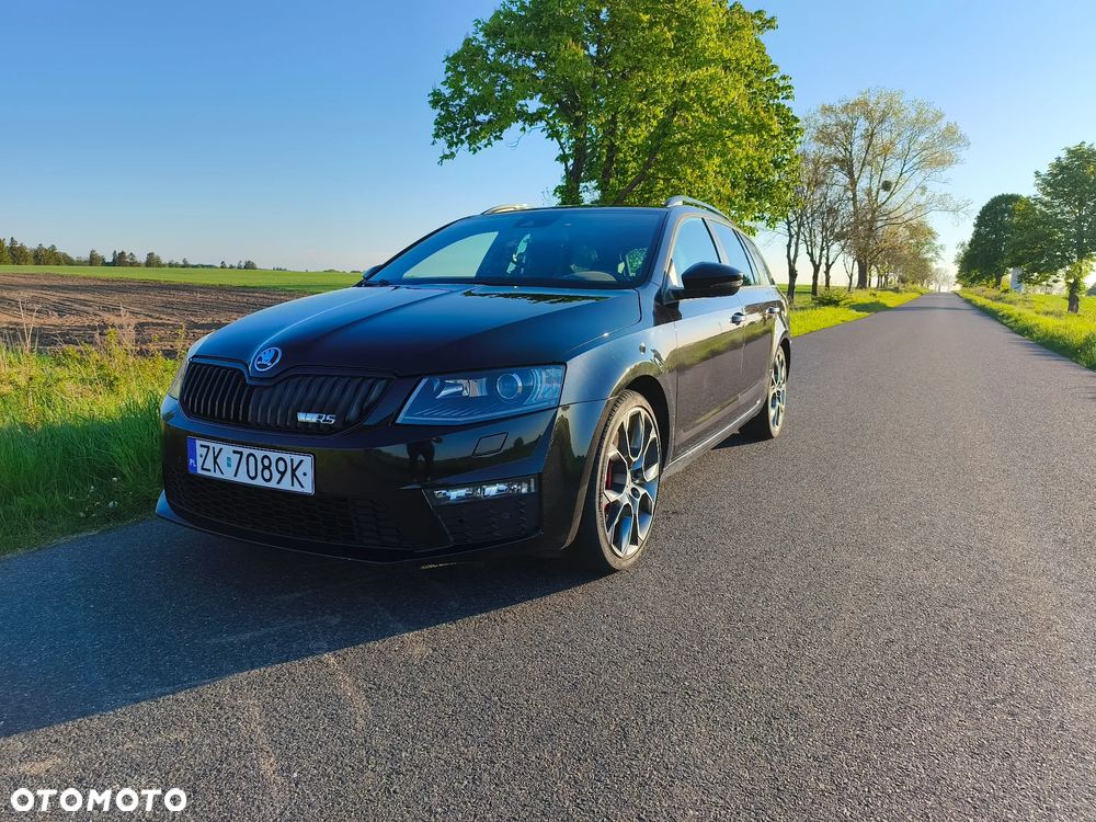Skoda Octavia 2.0 TDI RS DSG - 2