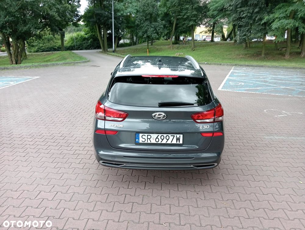 Hyundai i30 1.5 DPI Smart - 8