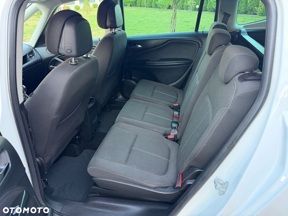 Opel Zafira 2.0 D (CDTI ecoFLEX) Start/Stop Innovation - 36